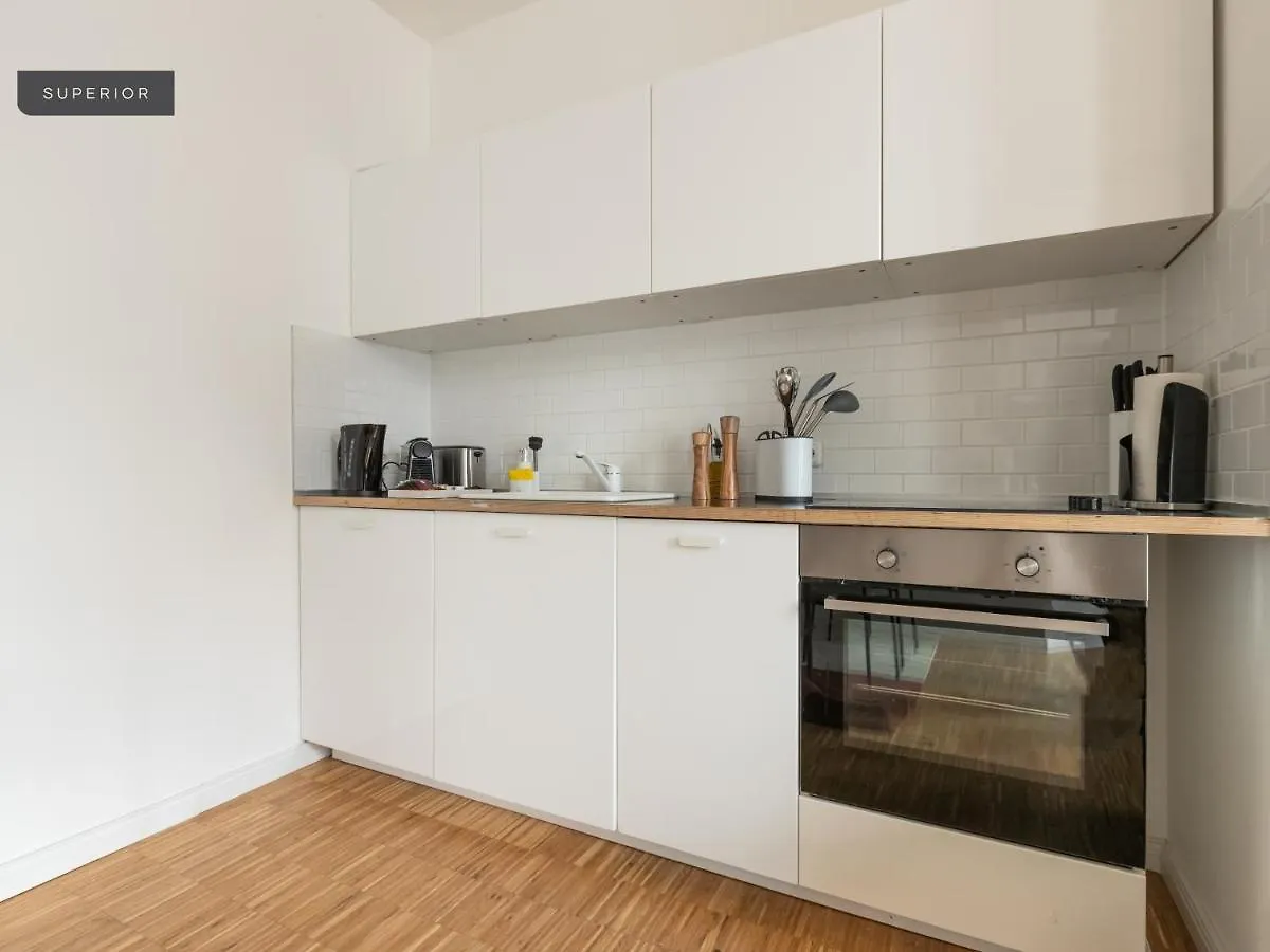 Apartments Berlin Aroser Allee 0*,